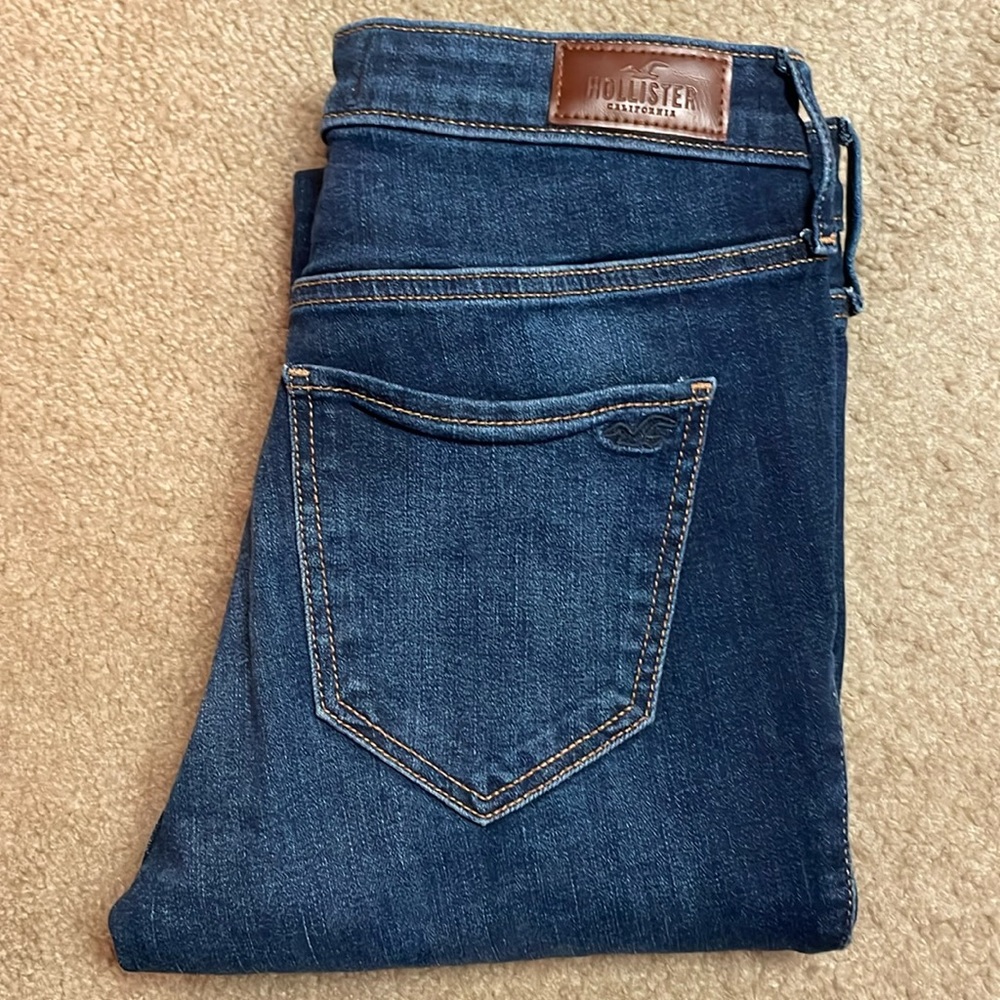 Hollister High-Rise Super Skinny Jeans